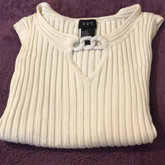 NWOT Vintage R.Q.T. Women’s Tank Top - Picture 10 of 10